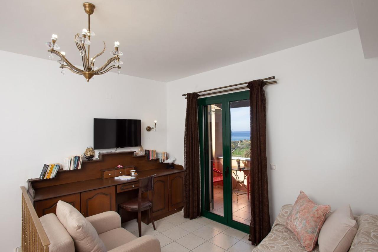 Villa Mare E Monti Almiros Beach Exteriér fotografie